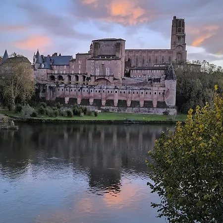 Maison Tendat アパート アルビ